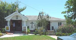 Здание церкви в 2001 году